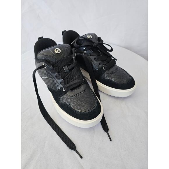 MICHAEL MICHAEL KORS Rumi Leather and Logo-Embossed Black Sneakers Size 9 NWT - Picture 1 of 9